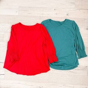 Womens Top 2‎ Piece Lot Size XXL Red Green Long Sleeve Smocked Cuff Holiday